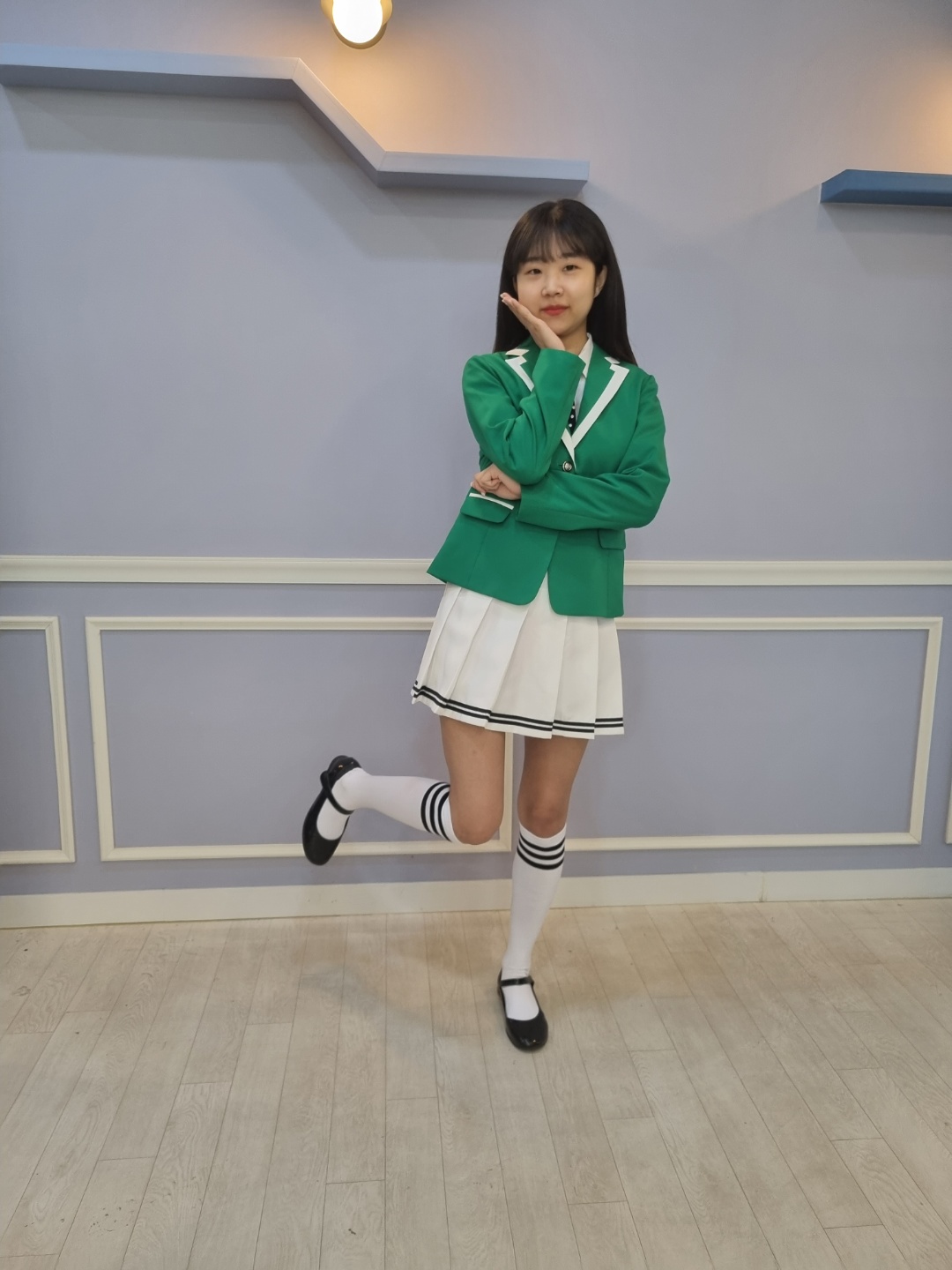 다크그린